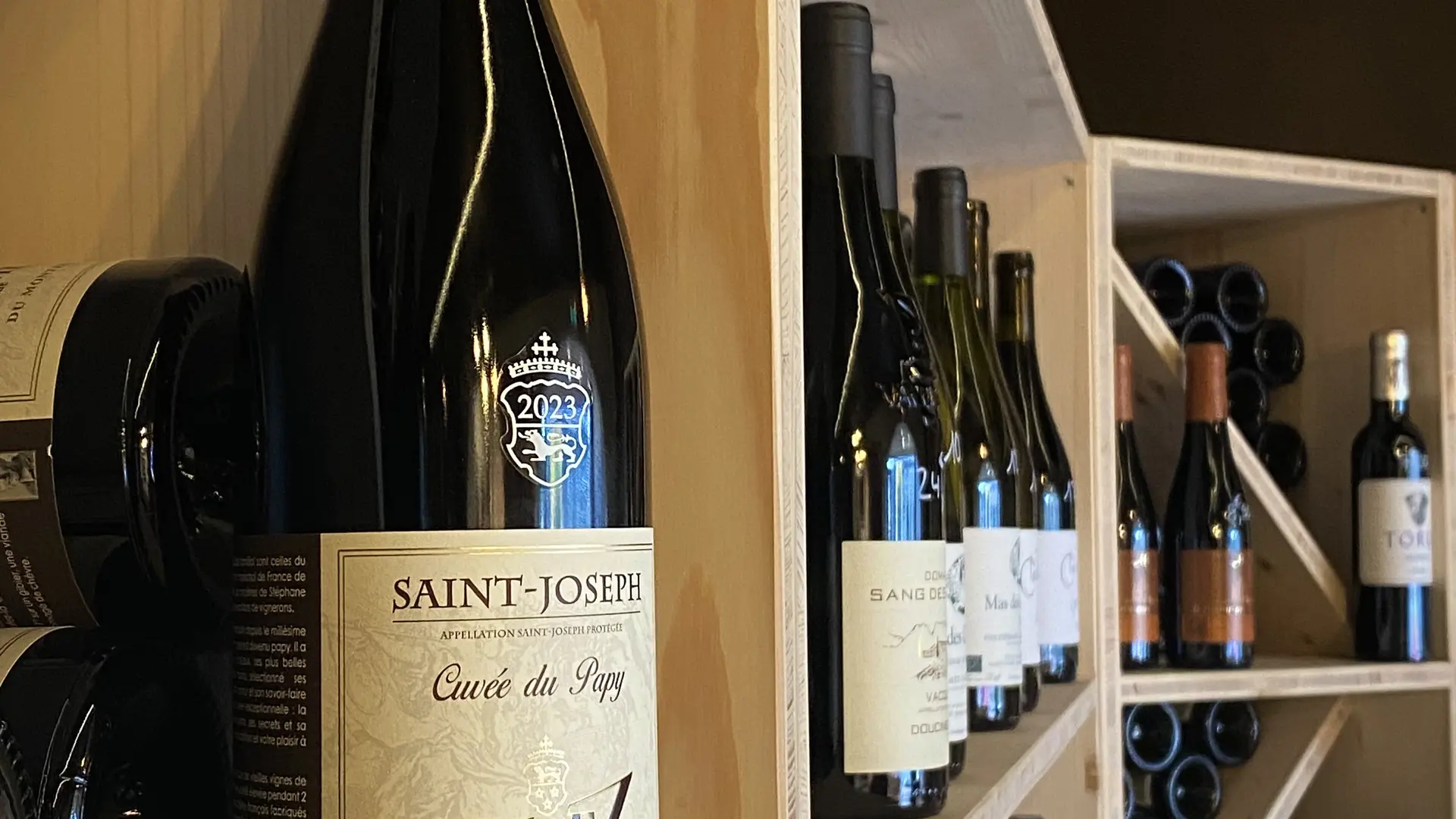 La Bouteille Renversée