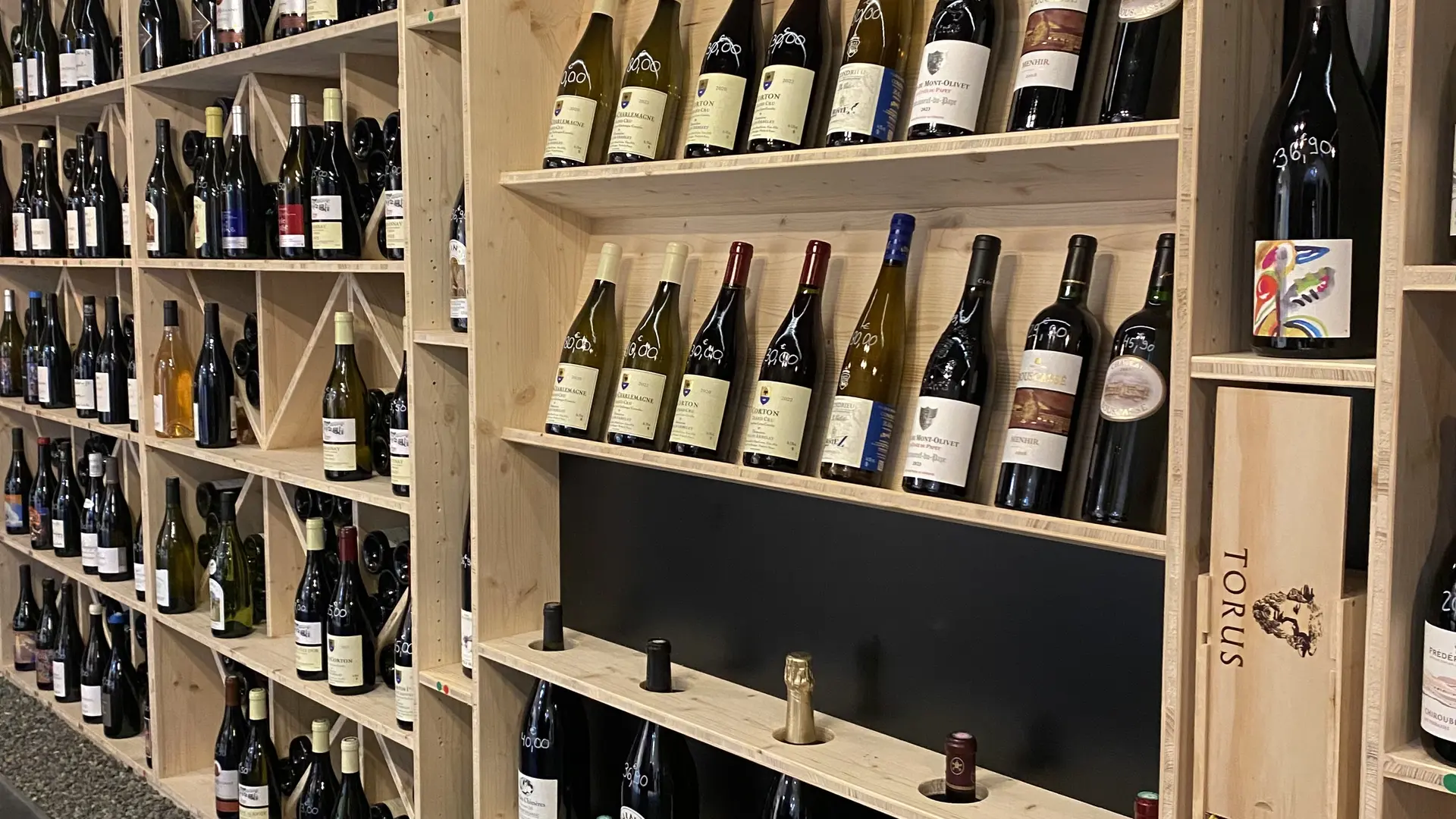 La Bouteille Renversée