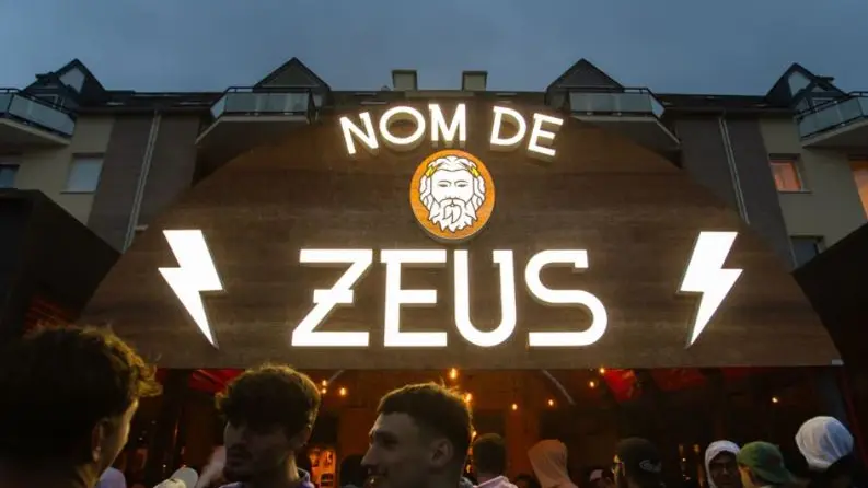 Nom de Zeus