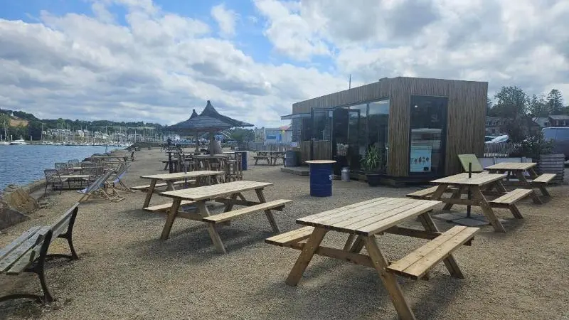 Paillote Rest'à Flots