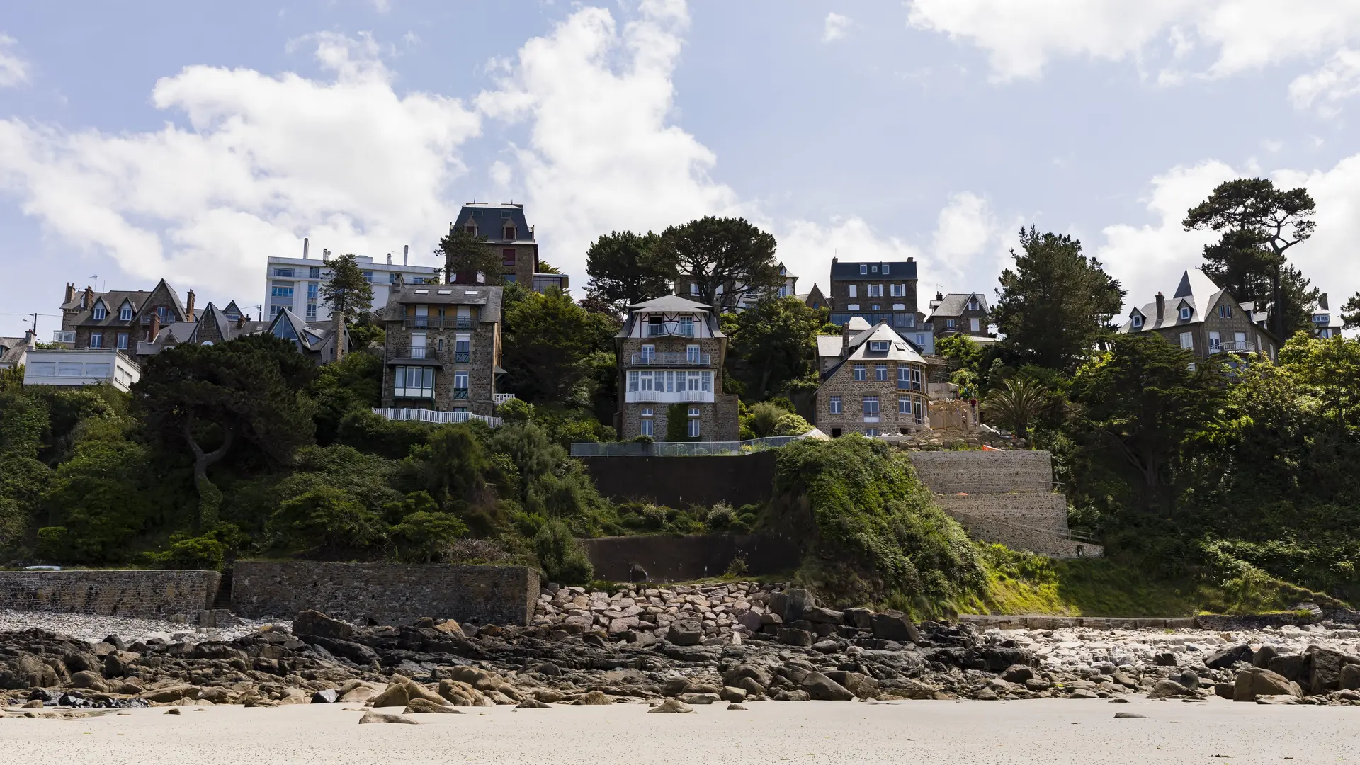 SB - Perros-Guirec - Plage de Trestraou + La Roseraie - Studio Jezequel - 2023 089