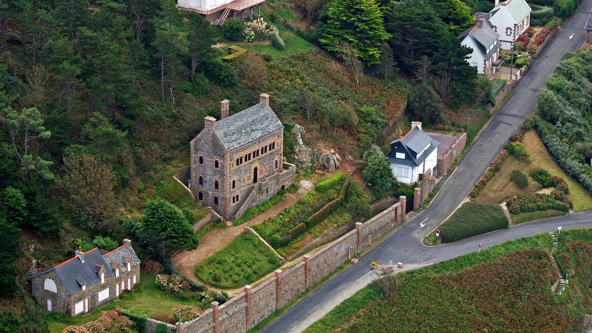 Villa Silencio