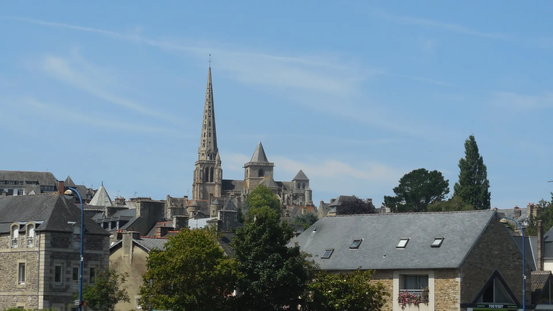 Vue Tréguiere depuis le port