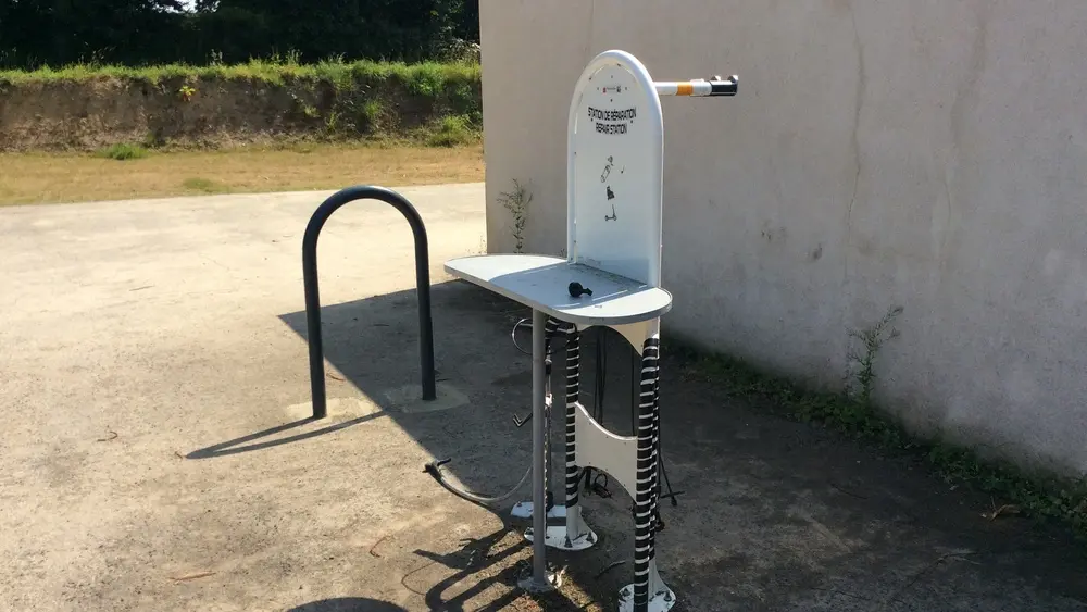borne réparation vélo