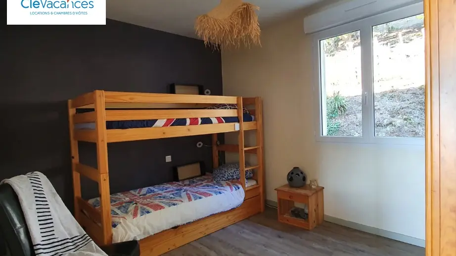 Chambre 3 lits 90