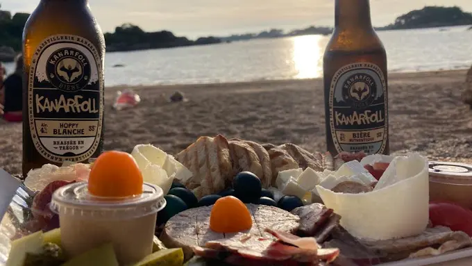 photo planche apero en bord de plage