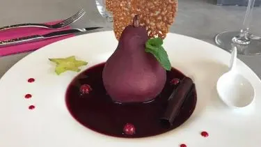 poire-pochee-vin-500x