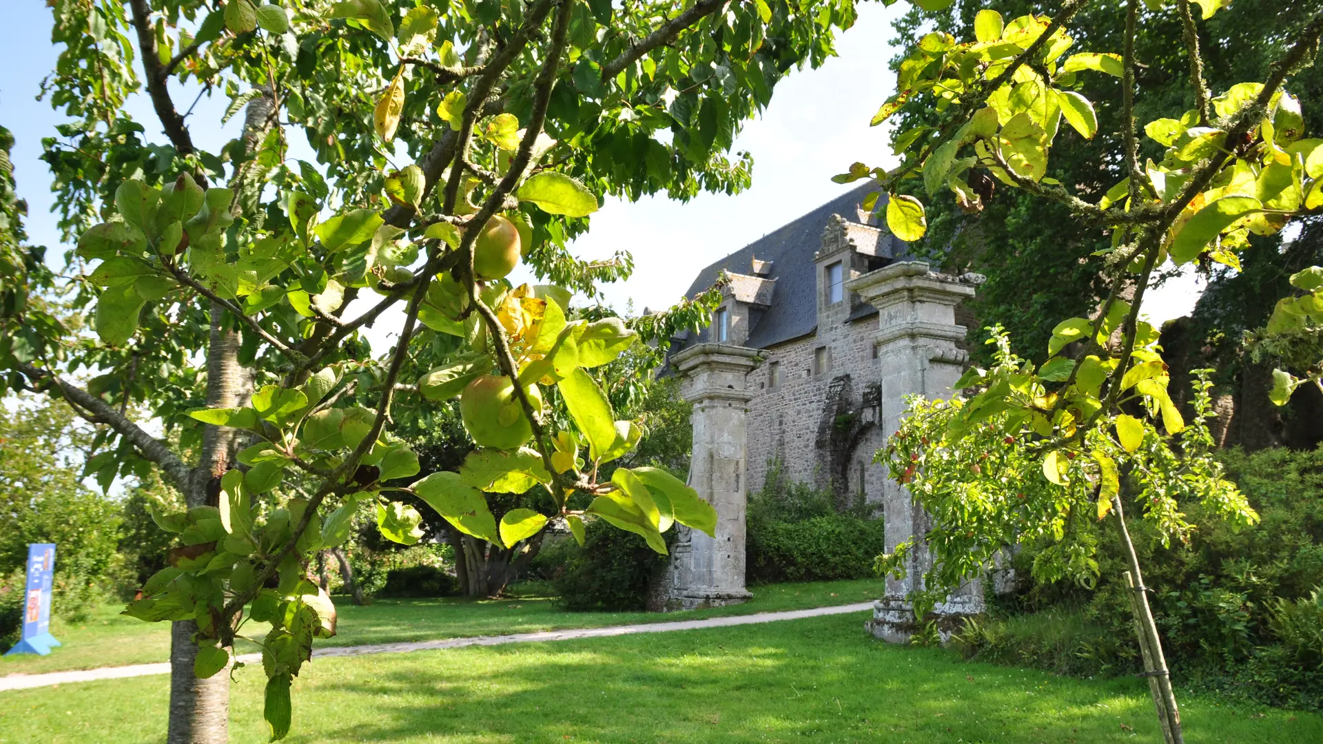 Salle au duc et fruitiers de Beauport