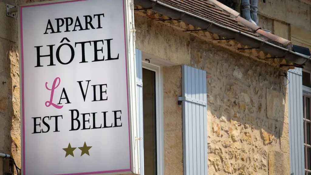 Appart Hôtel La Vie est Belle Lalinde Dordogne Périgord bastide