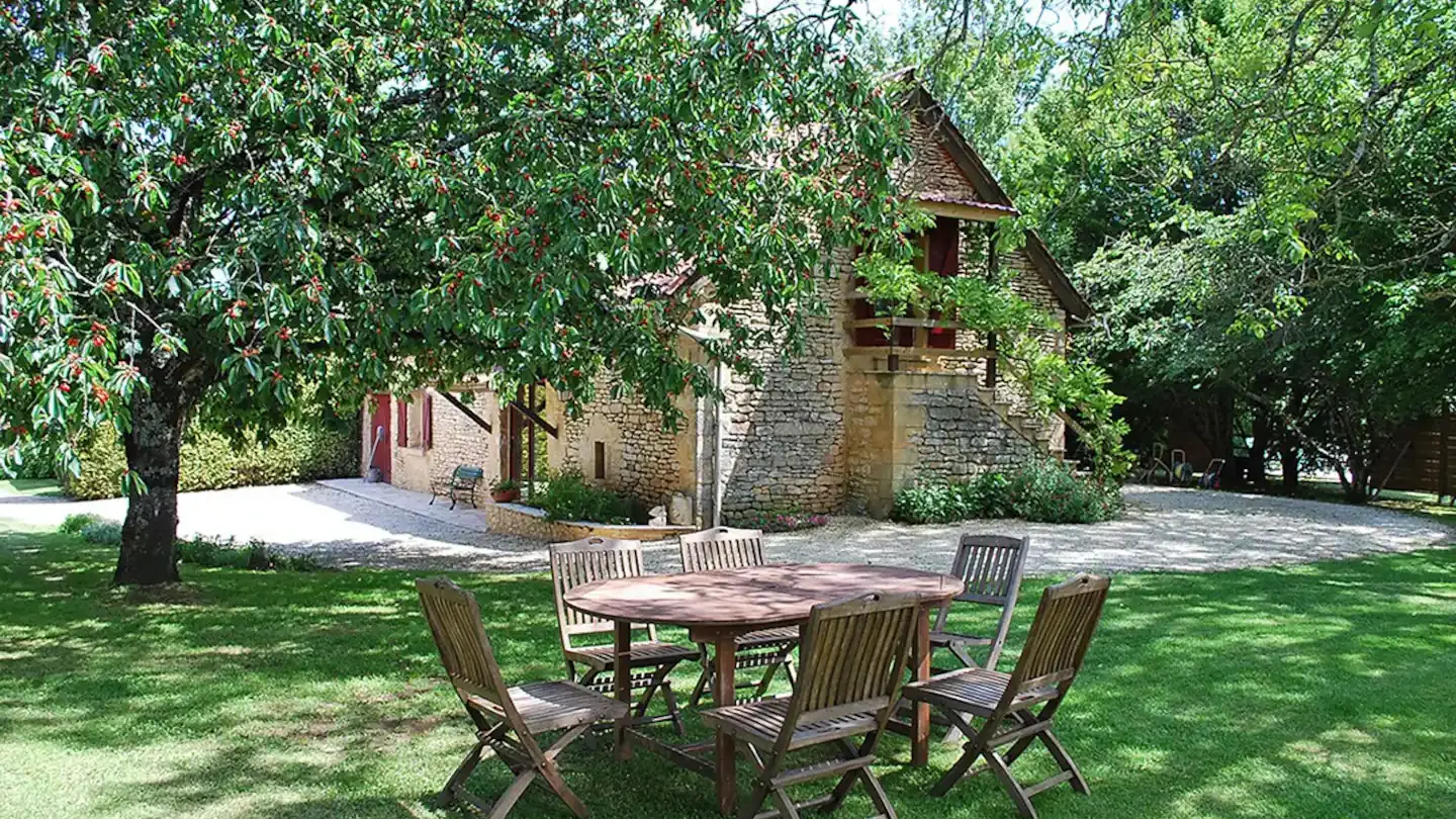 050012-vialard-haut - gite avec pisicne privée -entre Sarlat et lascauxIV (3)