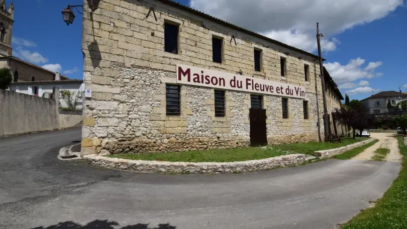 Facade musée de la batellerie