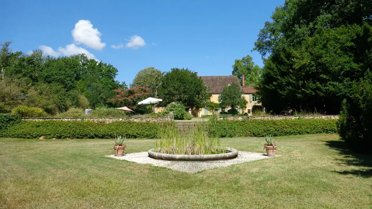 3 gites de charme - piscine chauffée