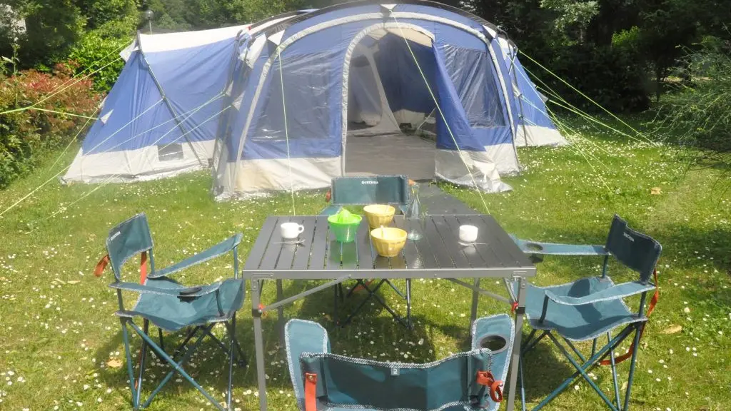 tente camping le plein air neuvicois