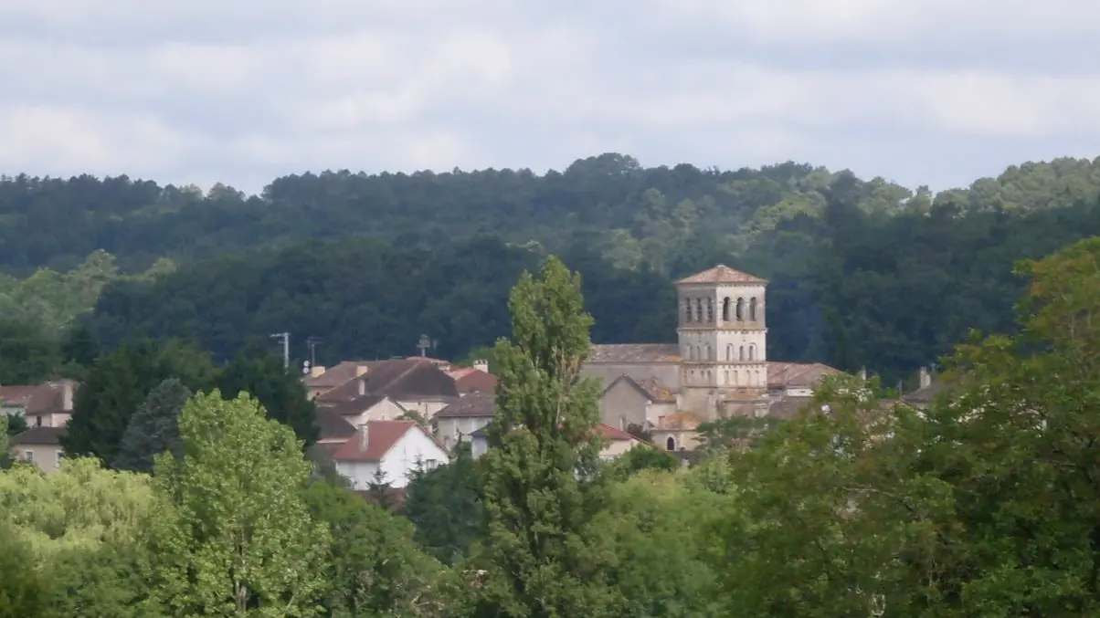 vue-sur-église-beauronne