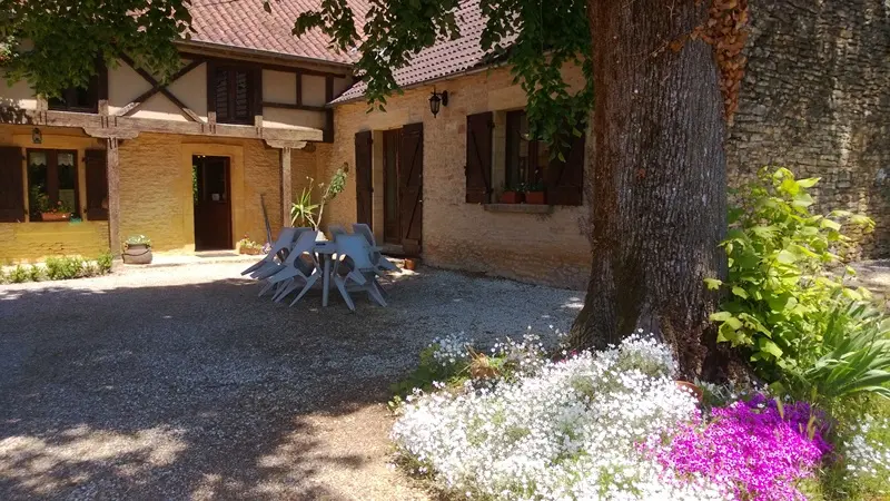 AUBERGE D'IMBES 4 redim