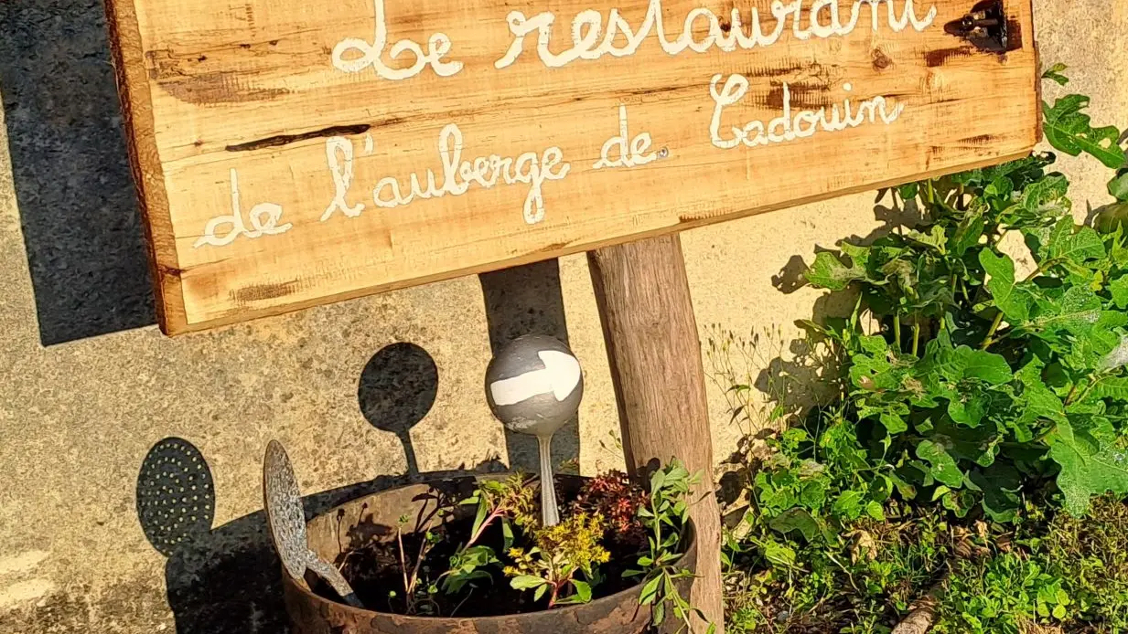 Auberge Cadouin-1
