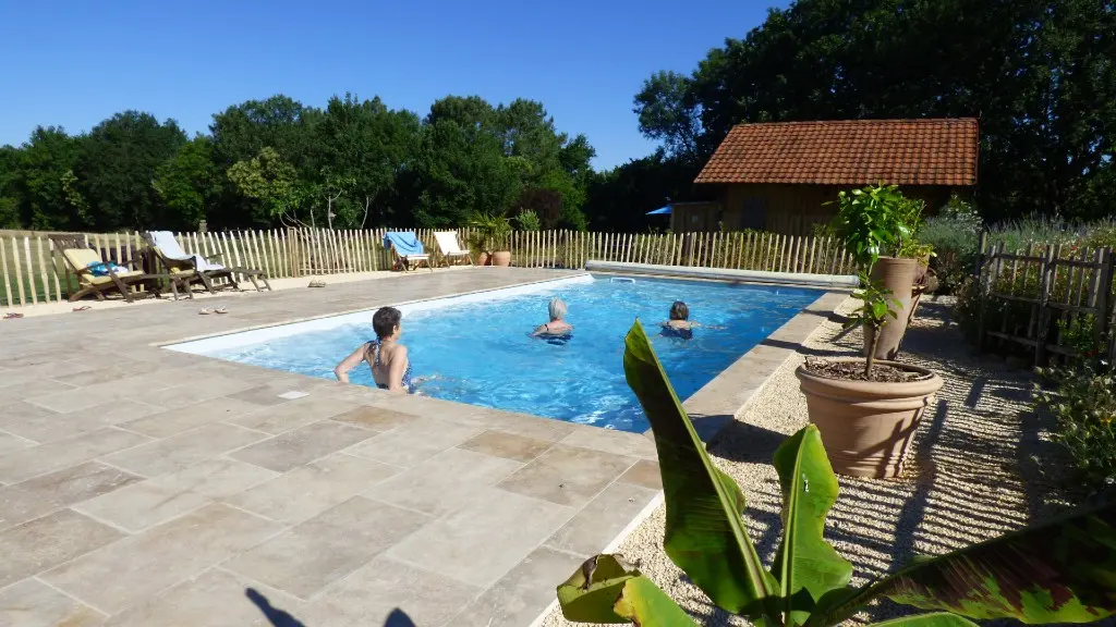 Piscine d'eau salée partagée