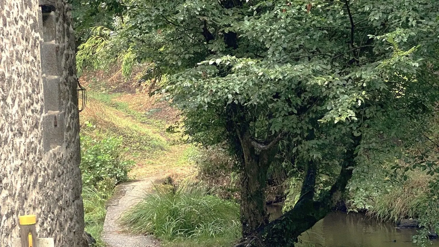 BUSSEROLLES-Boucle du Buisson-Chemin-Poteau 2