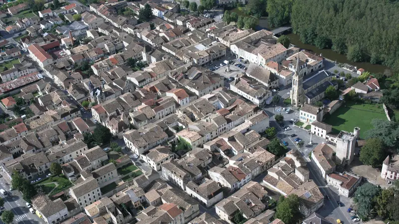Bastide vue du ciel - Eymet