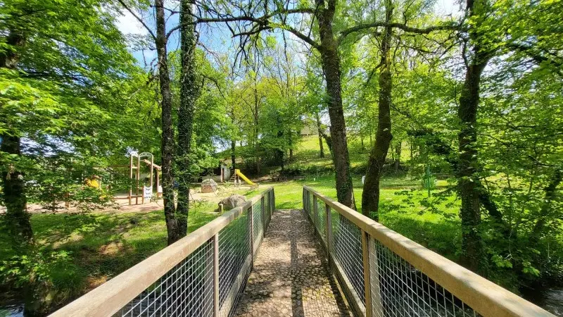 Busserolles - Passerelle