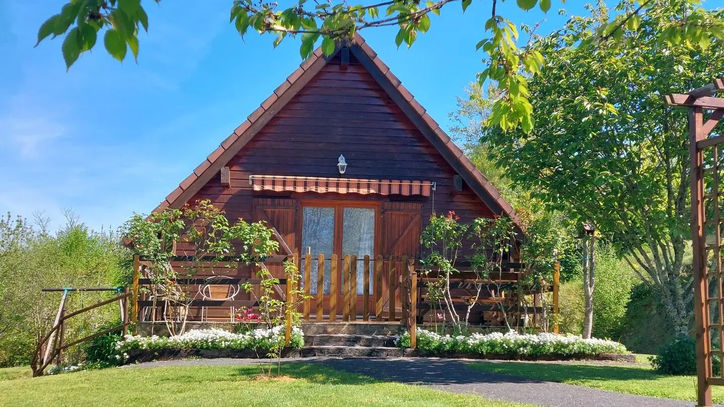 CHALET LA FOURNERIE PROCHE DE SARLAT