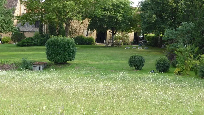 CHANTEPIERRE Jardin redim
