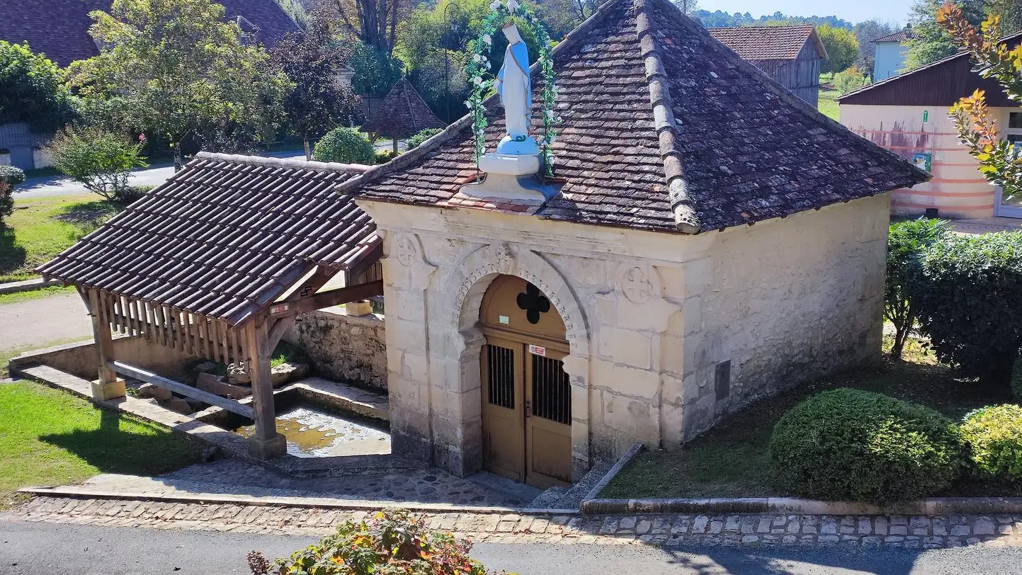 Chapelle Notre Dame Nativité Laveyssière-Eyraud Crempse Maurens