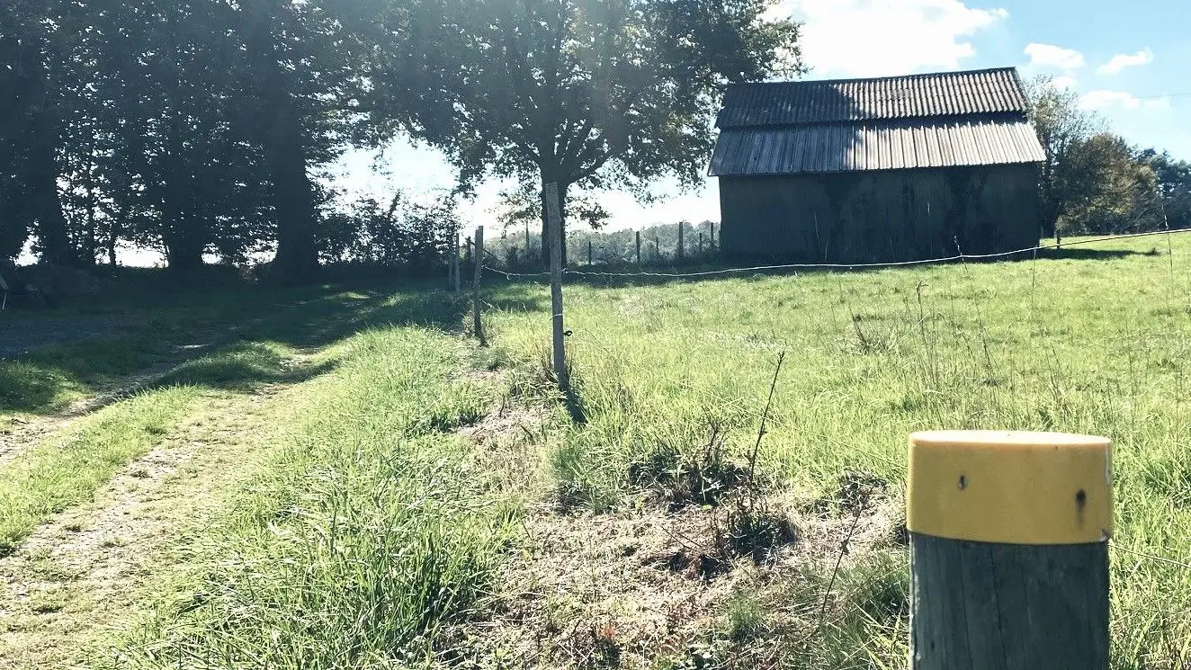 DUSSAC-Boucle de Foucauld-Chemin-Poteau