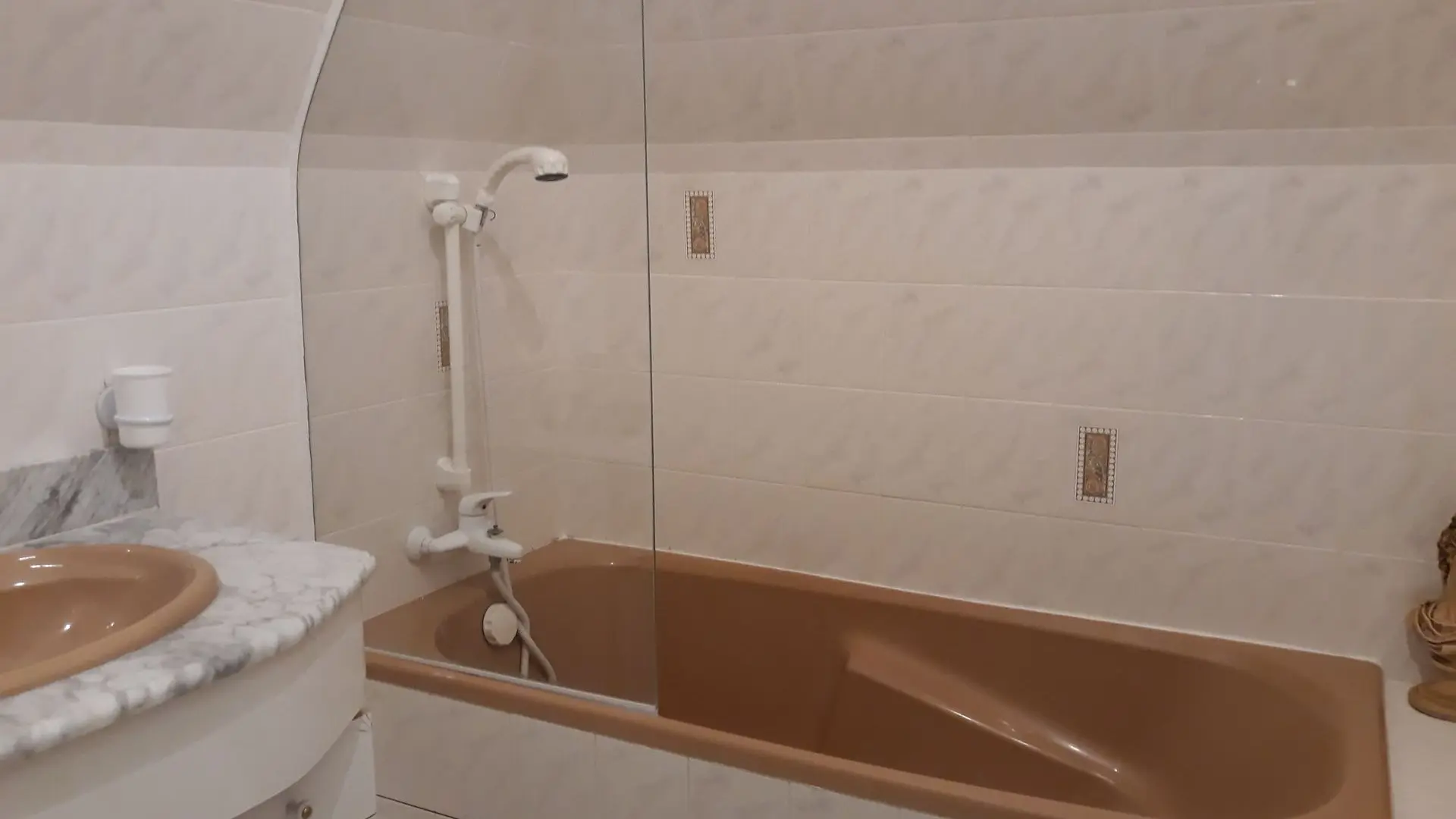 Domaine de Landrevie - Gîte La Tour (5)