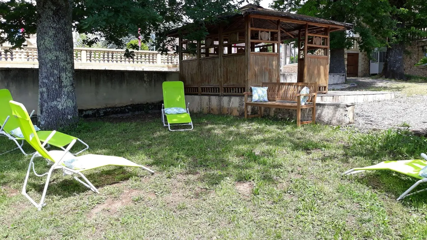 Domaine de Landrevie - Gîte Les Trois Chênes (11)