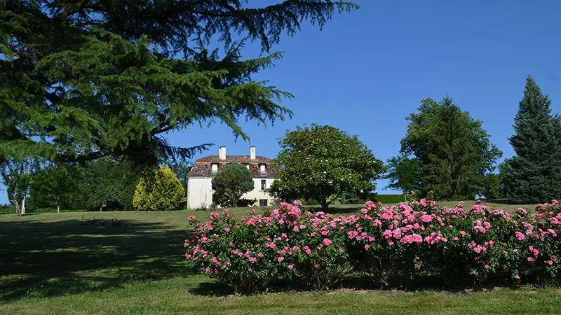 Domaine-de-la-jaumerie-extérieur