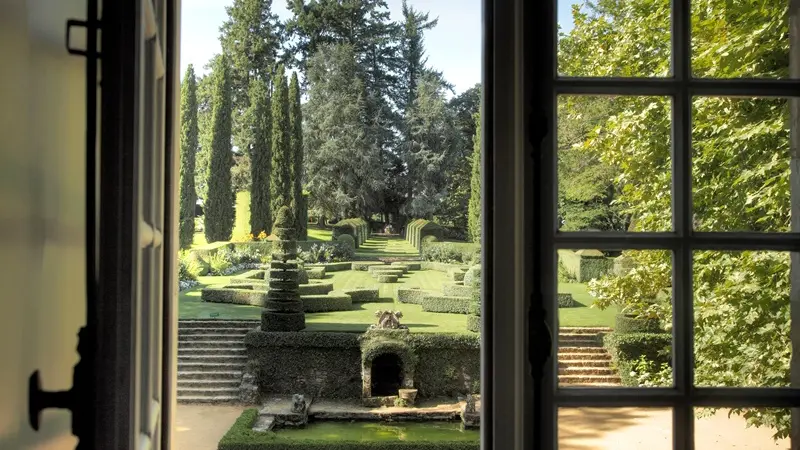 ERIC SANDER Le Parterre à la Française  1er étage du Manoir redim