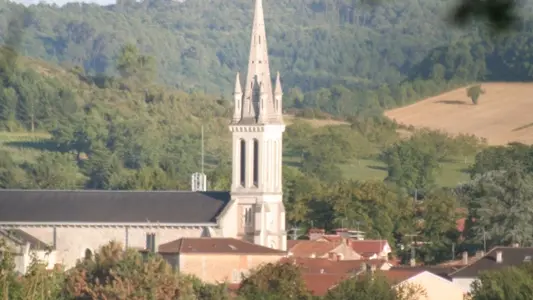 Eglise NEUVIC