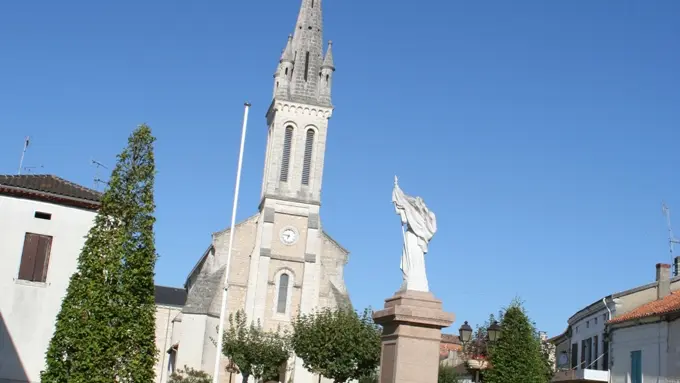 Eglise NEUVIC