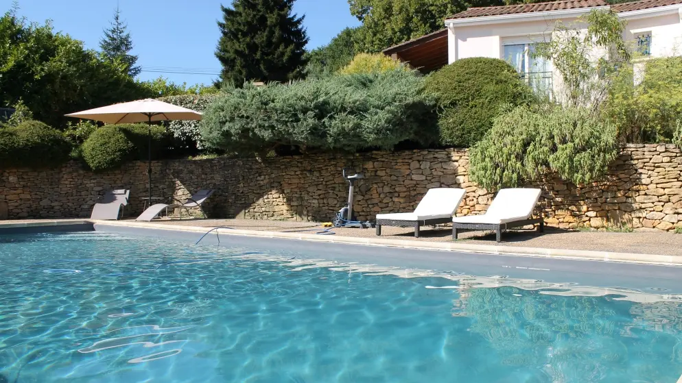 GITE EMERAUDE - 2 pers- piscine - sarlat