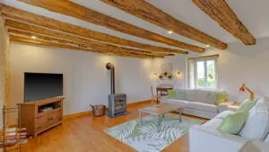 Gite-Mauratie-Jayac-10-300x200