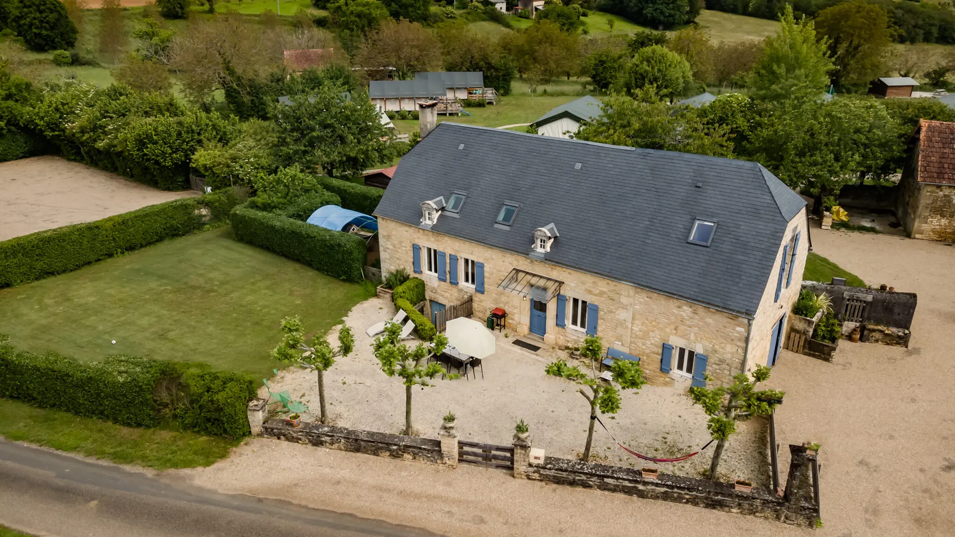 Gite-Mauratie-Jayac-3-2048x1536