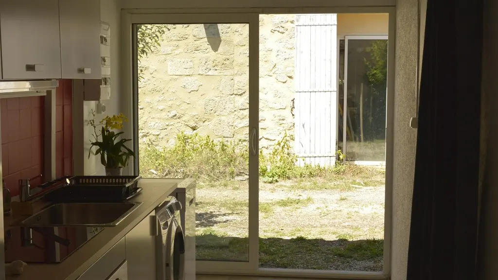 Gite-Aux-Petites-Pourcauds-Entrée-du-gîte2-du-pignon-