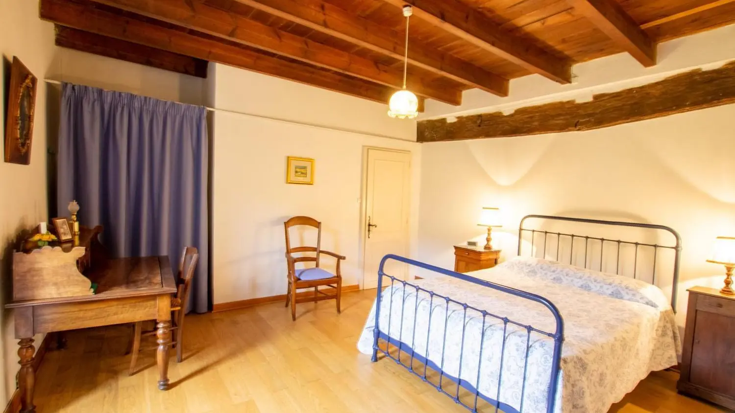 Gite Saint Aulaire de l'Angle chambre