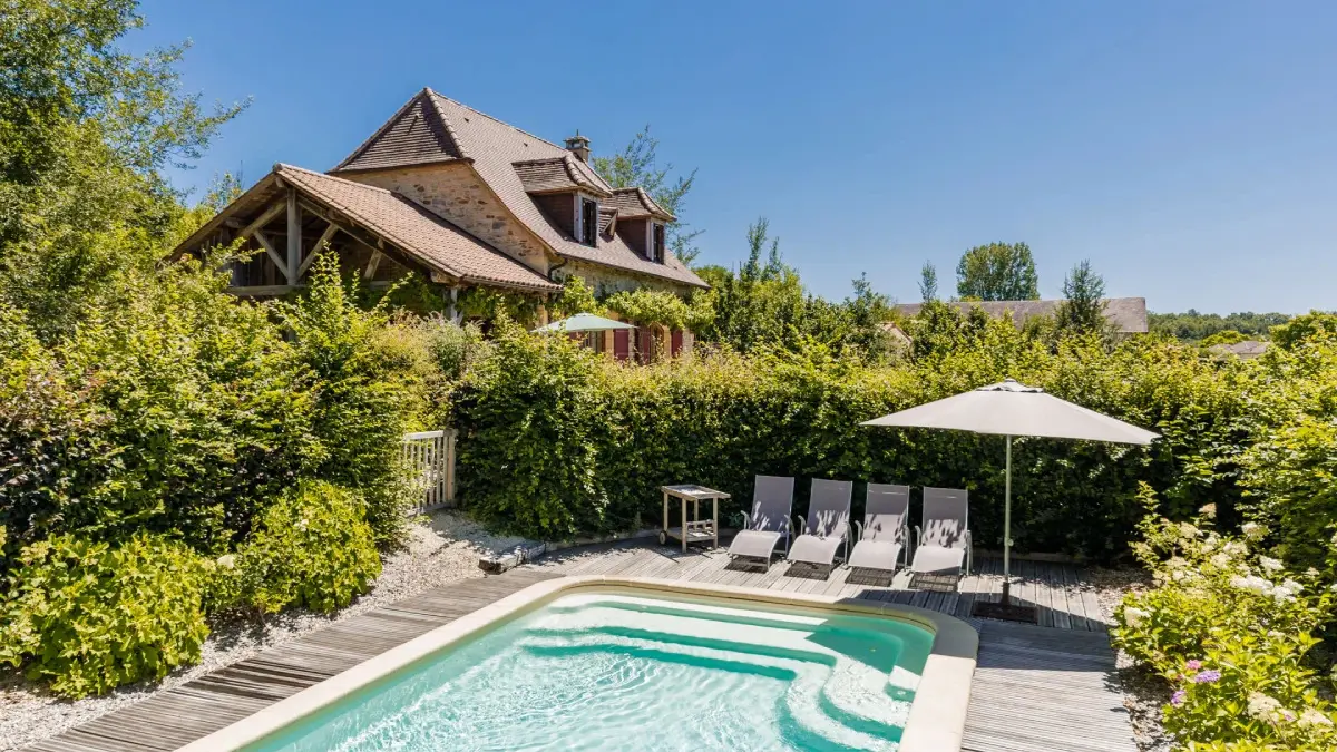 Gite le Bolet piscine