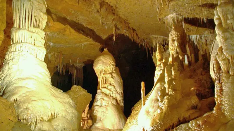 Grotte de Tourtoirac