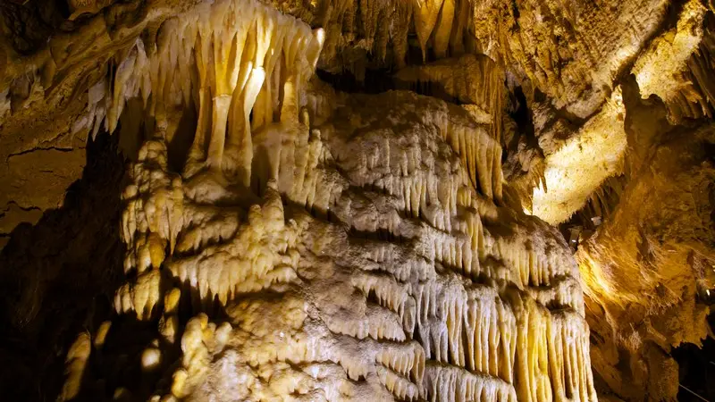 Grotte de Villars_6