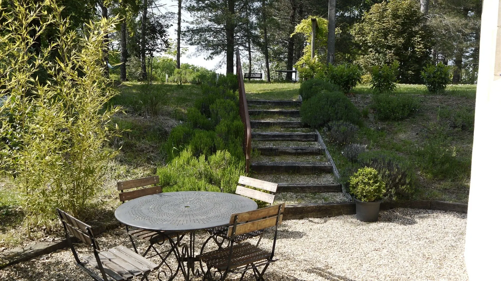 HLO_Gite Lamaurénie_terrasse