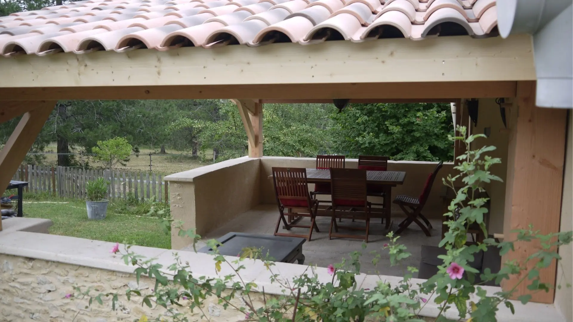 HLO_Gite Lamaurénie_terrasse couverte