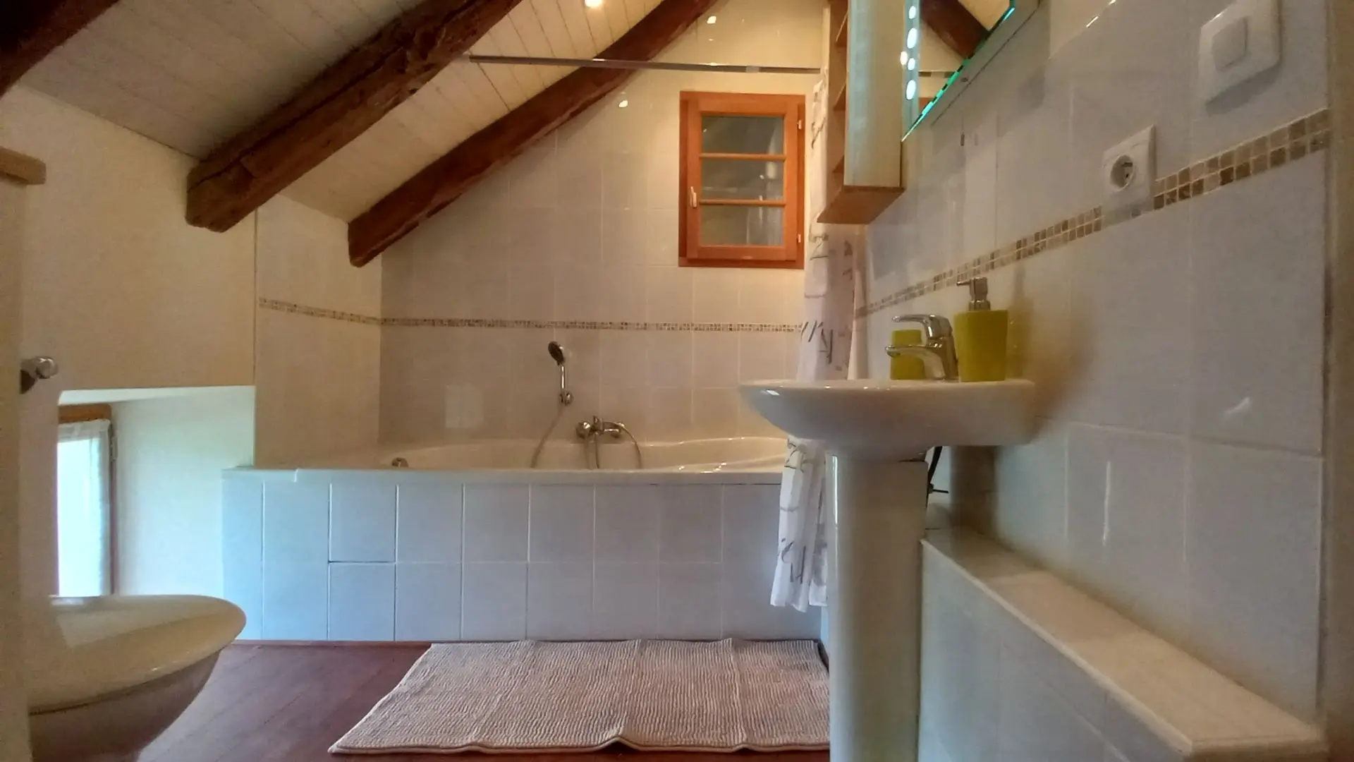HLO_L'Ecrin du Val de Louyre_Sainte-Alvère