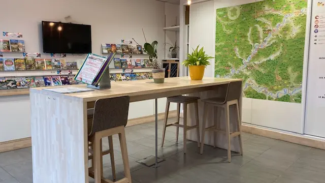 OFFICE DE TOURISME LASCAUX-DORDOGNE, VALLÉE VÉZÈRE - BUREAU DU BUGUE