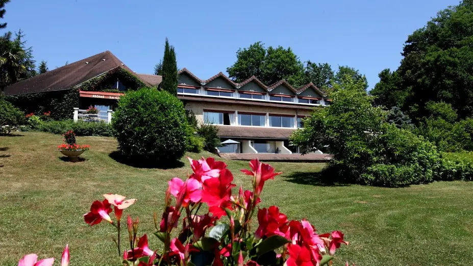 Hotel le Clos Roussillon