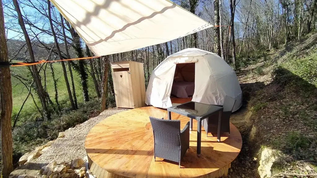 Insolite-la-maison-de-tari-dome