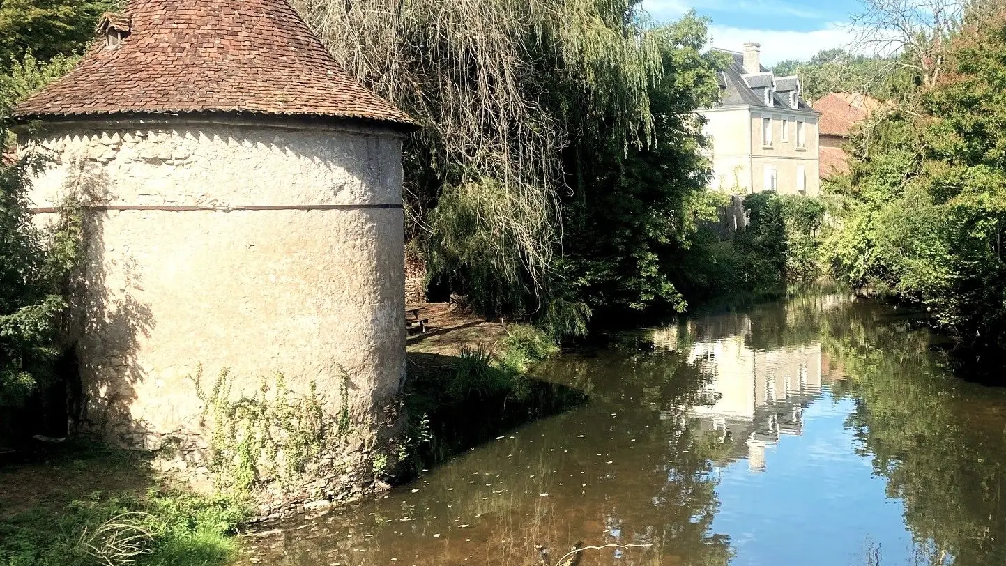 JAVERLHAC-Boucle Virade-Rivière