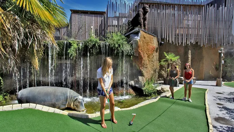 Jungle-Golf-2